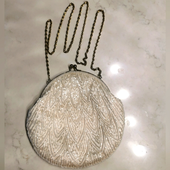Rare Beaded Goldco clasp purse - Picture 1 of 3